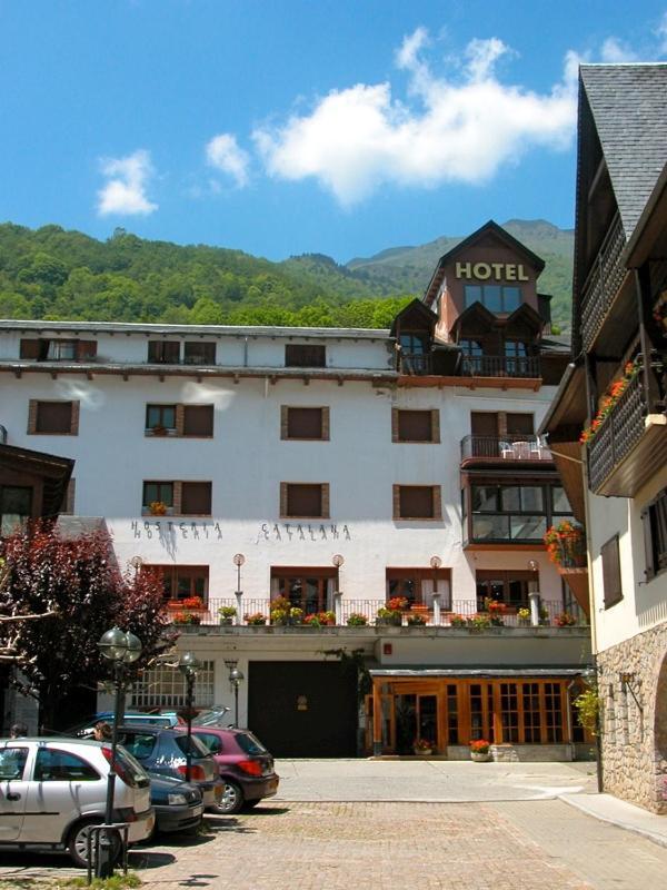 Hosteria Catalana Bossost Bagian luar foto