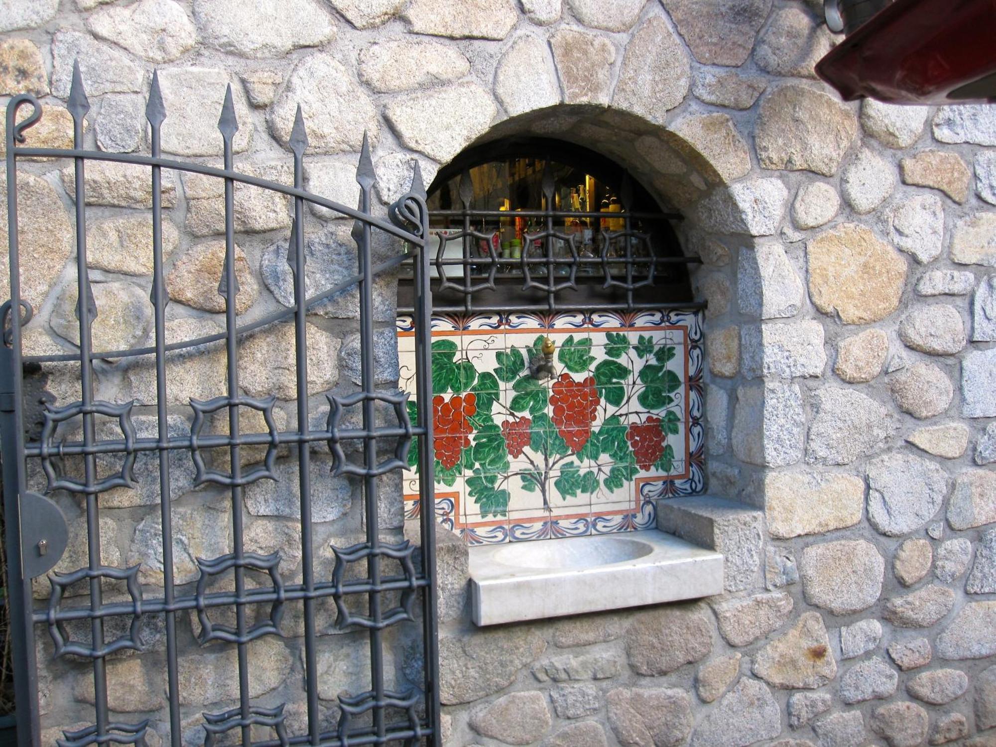 Hosteria Catalana Bossost Bagian luar foto