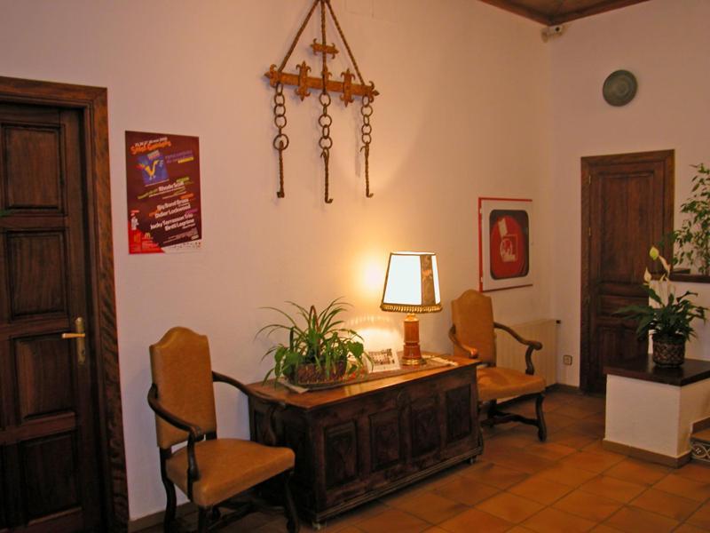 Hosteria Catalana Bossost Bagian luar foto